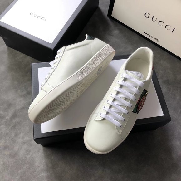NEWGucci leather casual shoes for women